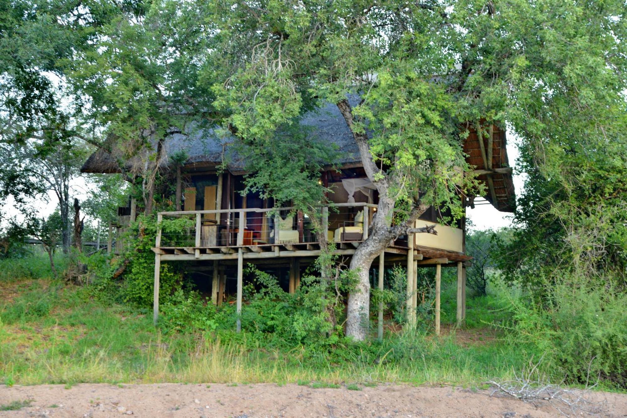 Rhino Post Safari Lodge Skukuza Esterno foto